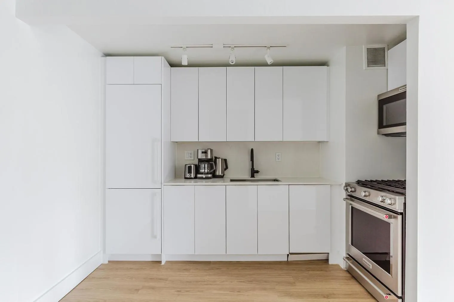 Apartment Blueground Chelsea Rooftop Wd Nr High Line Nyc-1636 New York